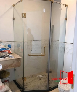 Mẫu vách kính 1