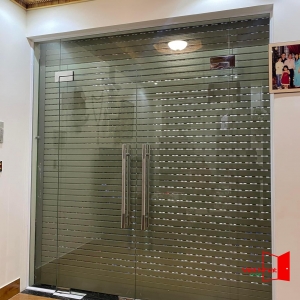 Mẫu cửa mở 3
